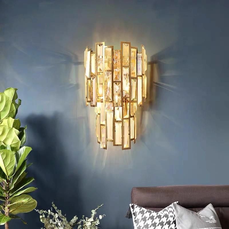 Newest Design Golden Finishing Metal Glass Crystal Wall Lamp for Home Lighting, Hotel Decoration