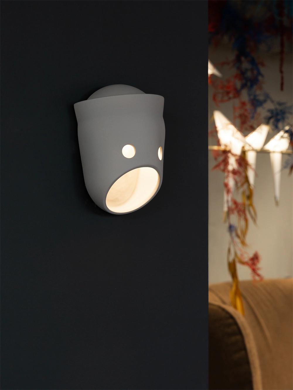 2022 LED Modern Minimalist Style White Vase Hotel Lobby Dining Room Wall Lamp
