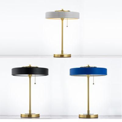 Office Table Lamp Modern Decorative Luminous Metal Desk Lamp for Bedroom