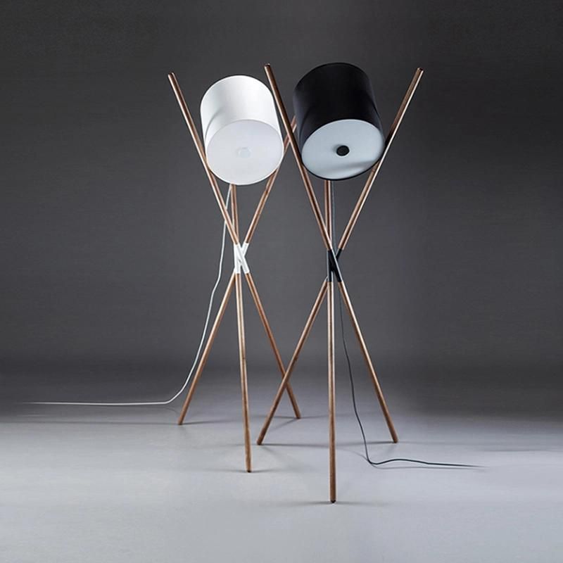 Designer Walnut Solid Wood Three Corner Table Lamp Nordic Lying Drum Model Room Creative Post Modern Three-Legged Leather Floor Lamp