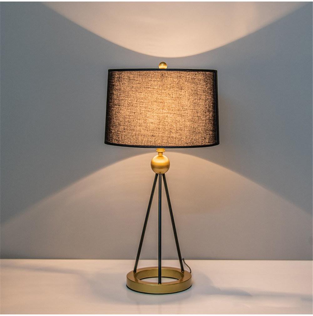 American Simple Living Room LED Desk Lamps Simple Warm Bedroom Bedside Lamp Creative Light Luxury Post-Modern Study Table Lights