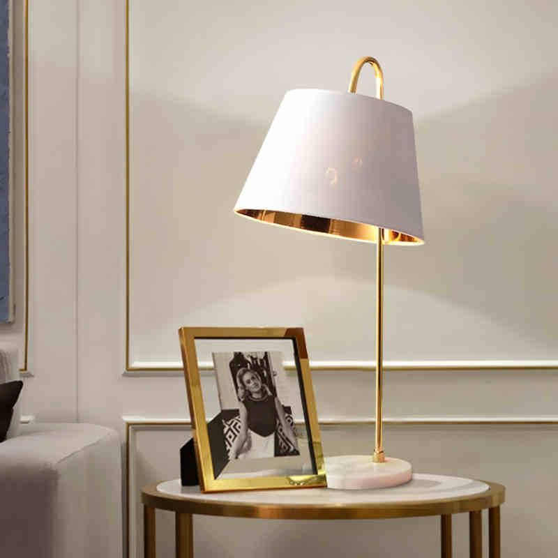 Nordic Post-Modern Creative Living Room Floor Lighting Art Glass Bedside Bedroom Study Designer Fishing LED Floor Light Table Lamp for Sofa Hotel Lobby Decor