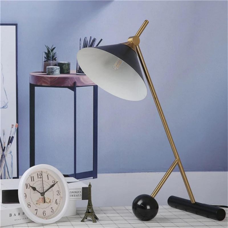 Modern Luxury Vintage LED Desk Lamp Creative Nordic Simple Study Desk Light Bedroom Bedside Lamp Living Room Table Lamps