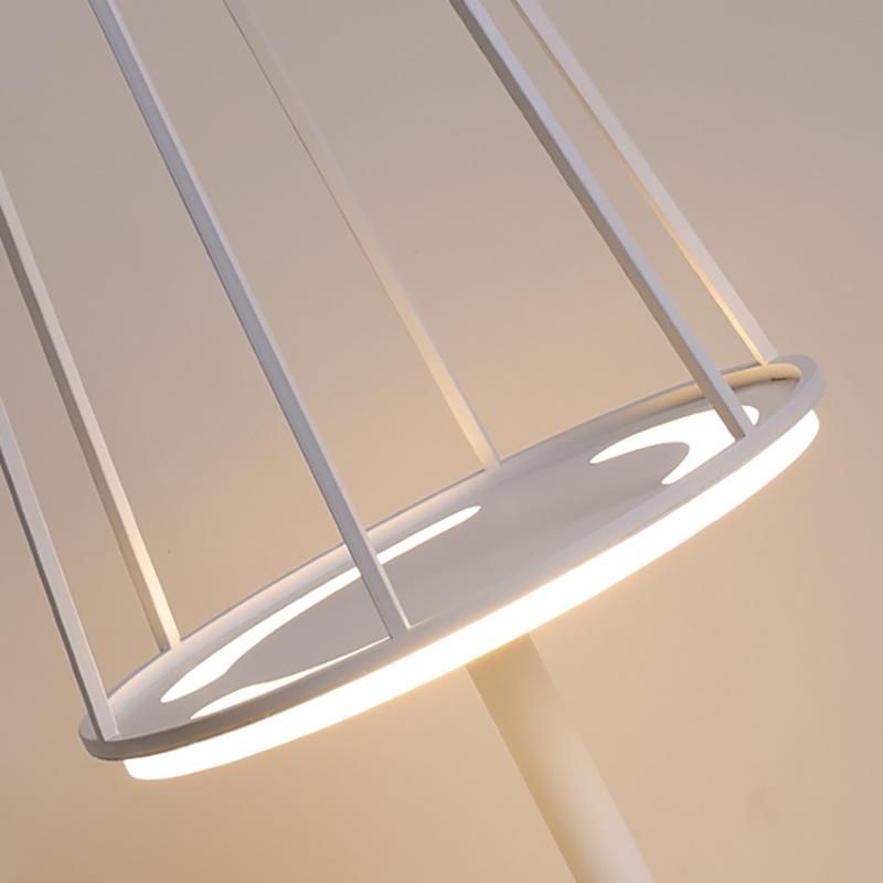 Creative Hollow out Table Lamp Metal Bedside Lamp Nightstand Lamp