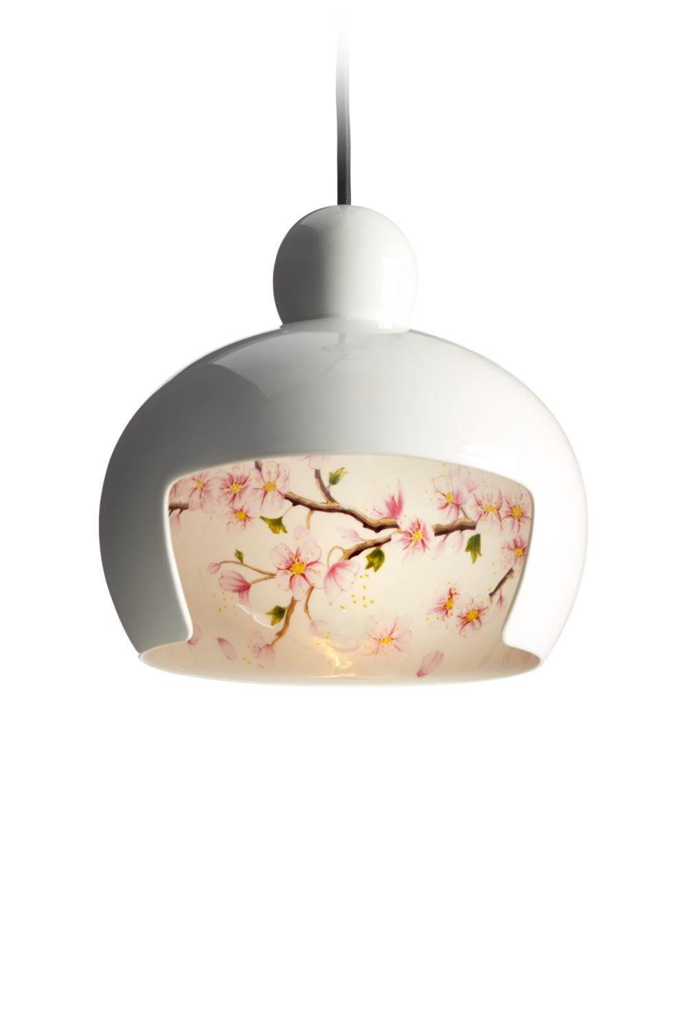 Chinese Retro Style Classic White Fish Vase Pendant Light