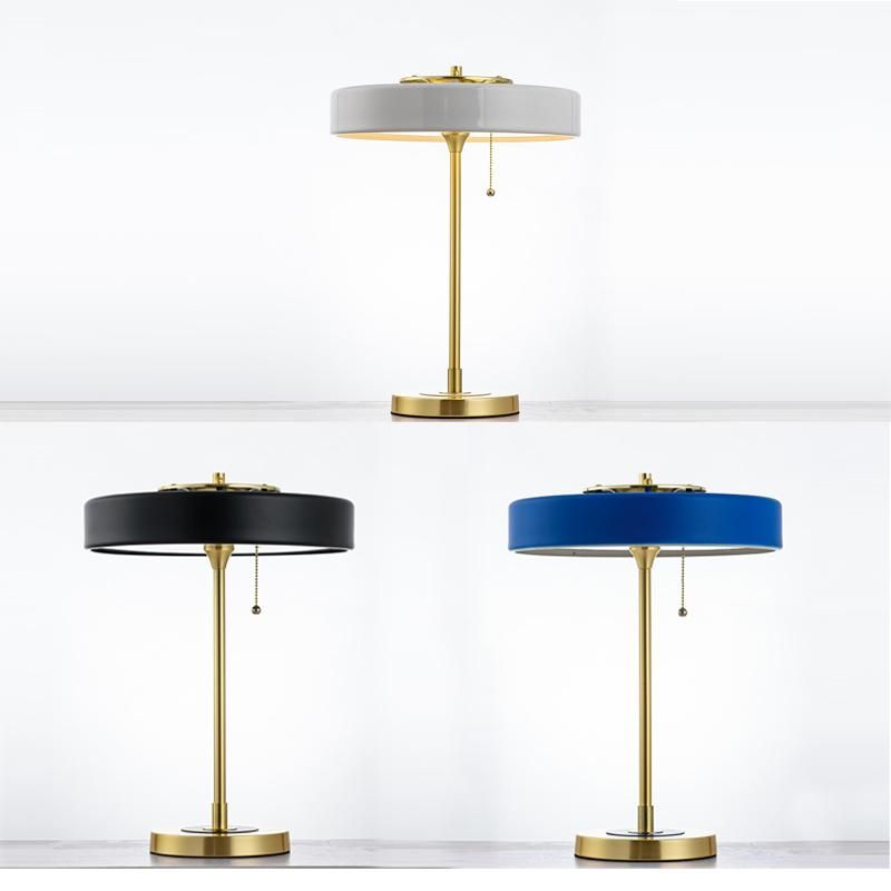 Office Table Lamp Modern Decorative Luminous Metal Desk Lamp for Bedroom