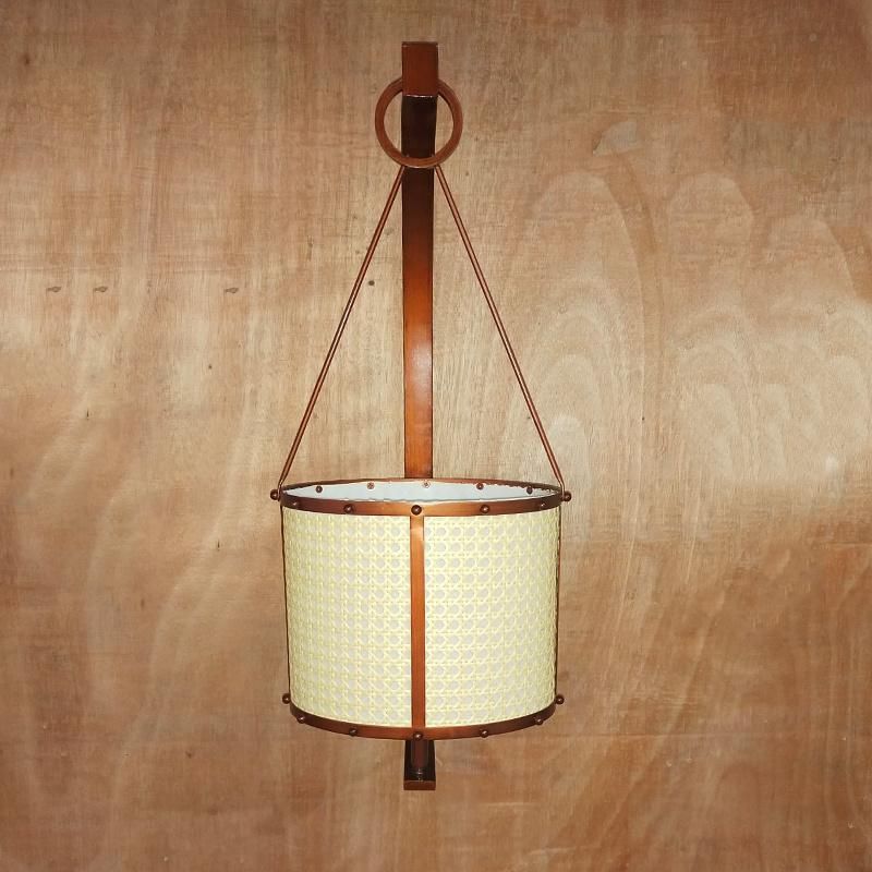 Plating Metal Body and Fabric Shade Wall Lamp.