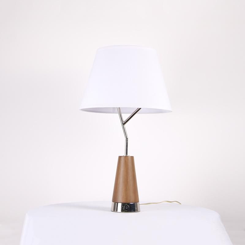 Wooden Lamp Body with Stain Nickel Metal Base Table Lamp.