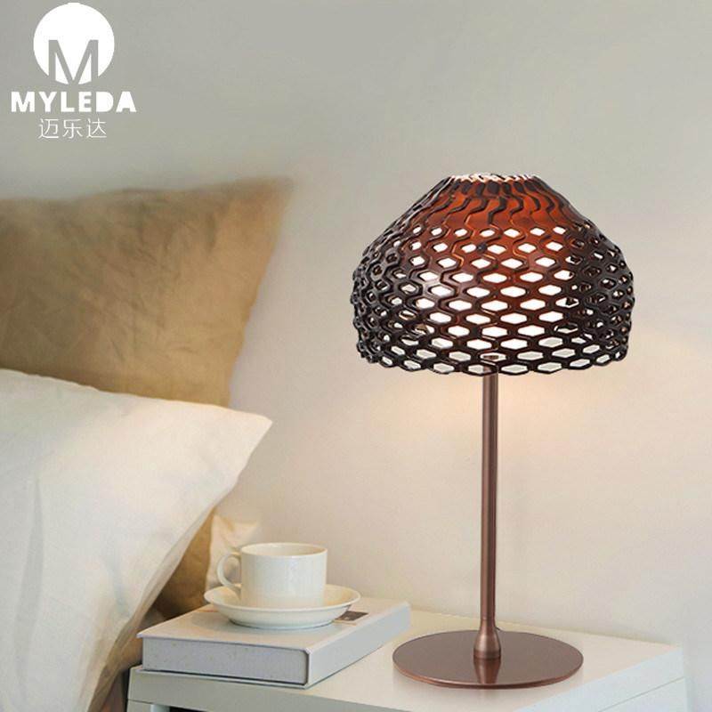 Nordic Acrylic Lampshade Living Room Pine Cone Table Lamp