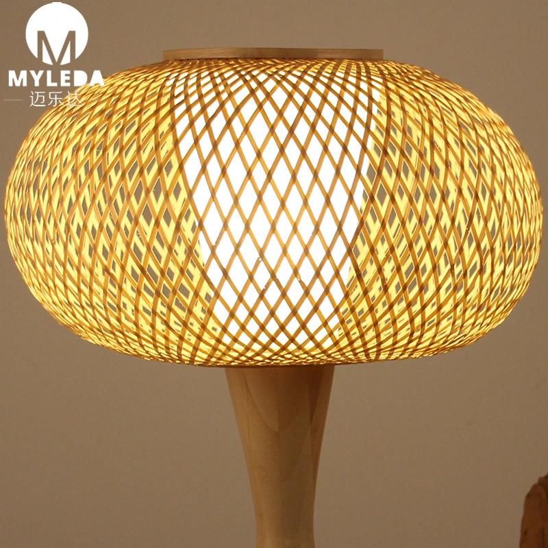 Chinese Style Garden Bamboo Table Light with Natural Wood Frame
