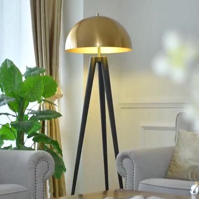Creative Retro Rustic Black Tripod Floor Lamp Industrial Vintage Stand up Lamp (WH-VFL-12)