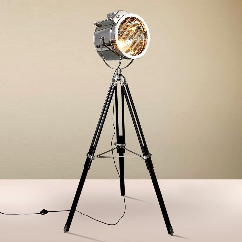 Nordic American Retro Tripod Floor Lamp Silver Golden Wooden Industrial Vintage Floor Lamp (WH-VFL-04)