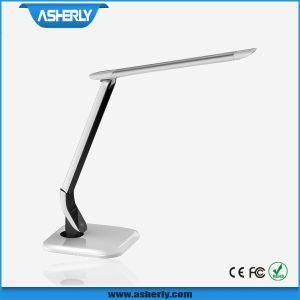 High Quality Wholesale Table Lamp with 3-C Light Modes in China